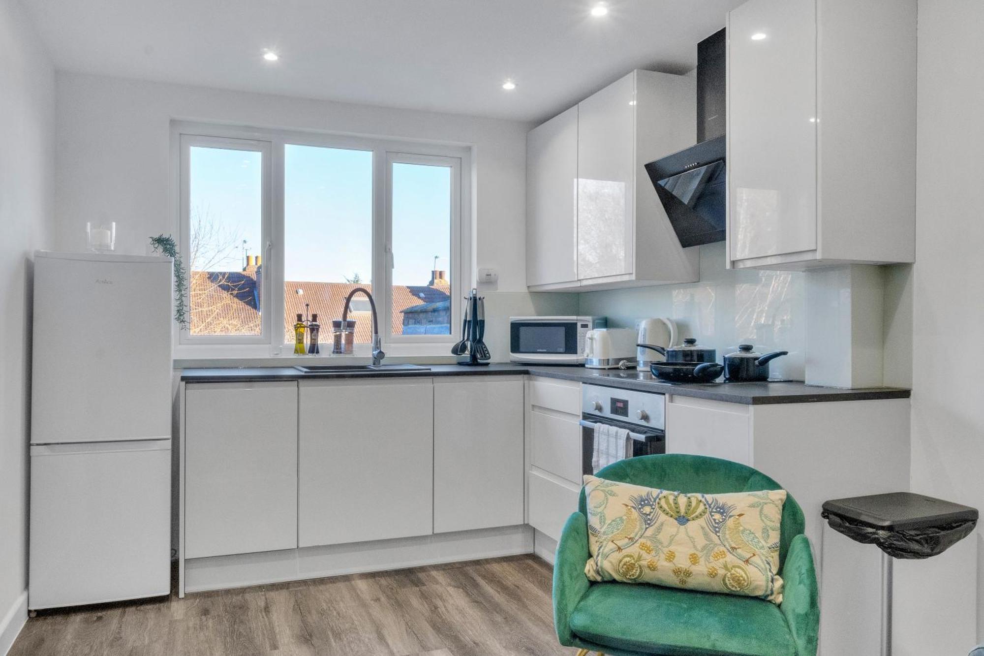 Homely North London Apartments Hendon The Hyde Exteriér fotografie